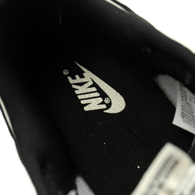 【AT11030】The North Face x Nike SB Dunk Low コラボ スニーカー 最新限定モデル | TNF x Nike
