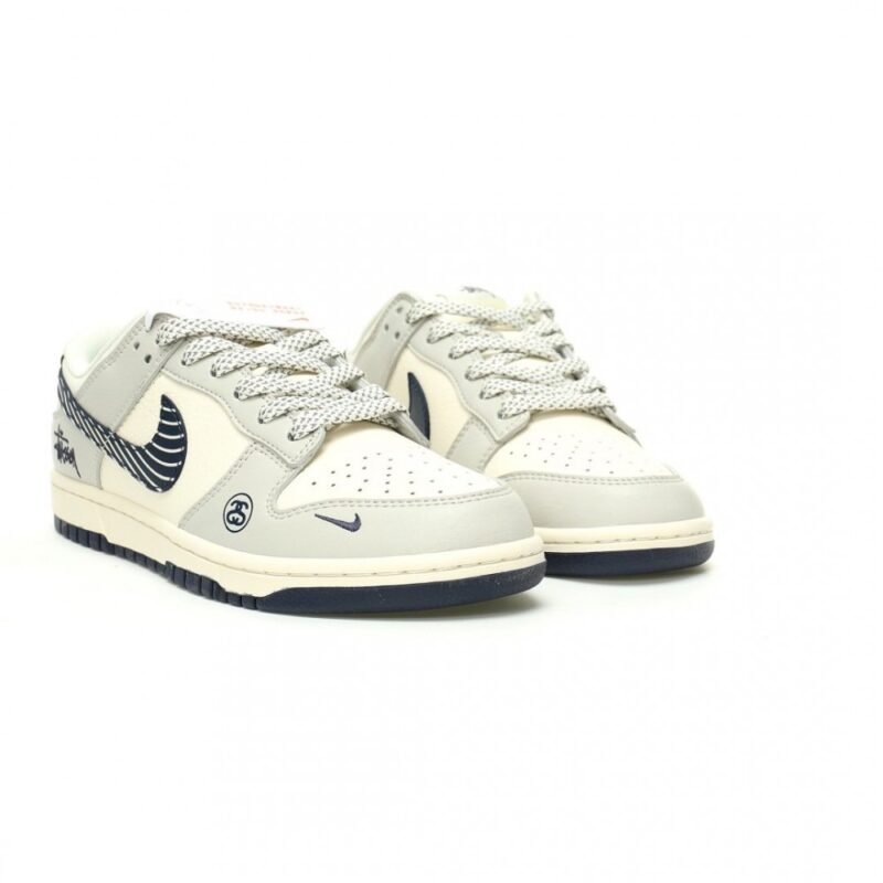【AT11031】Stussy x Nike SB Dunk Low コラボシューズ - 都市スタイルを演出 | Stussy x Nike