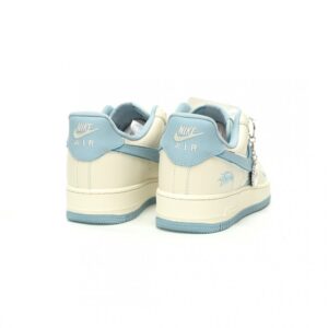 【AT11032】ステューシー x ナイキ エアフォース1 '07 Low カスタム ストリートスニーカー | Nike x Stussy