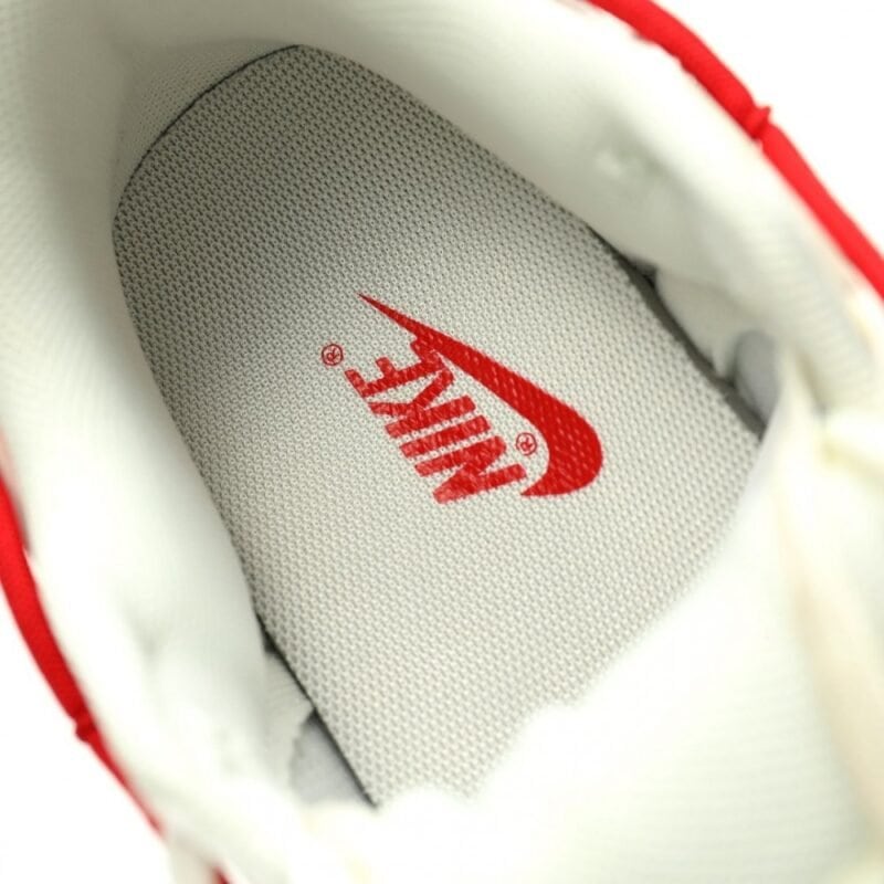 【AT11211】シュプリーム x ナイキSB ダンクロー コラボ復刻スニーカー | Supreme x Nike