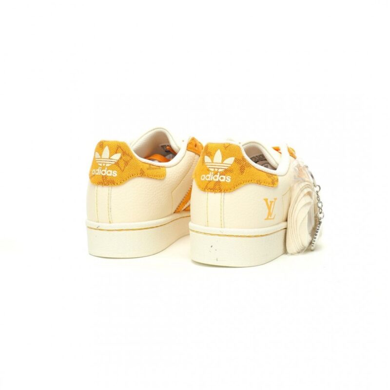 【AT11236】ルイ・ヴィトン × アディダス オリジナルス モノグラム刺繍リザード型押しスポーツシューズ | Louis Vuitton x Adidas