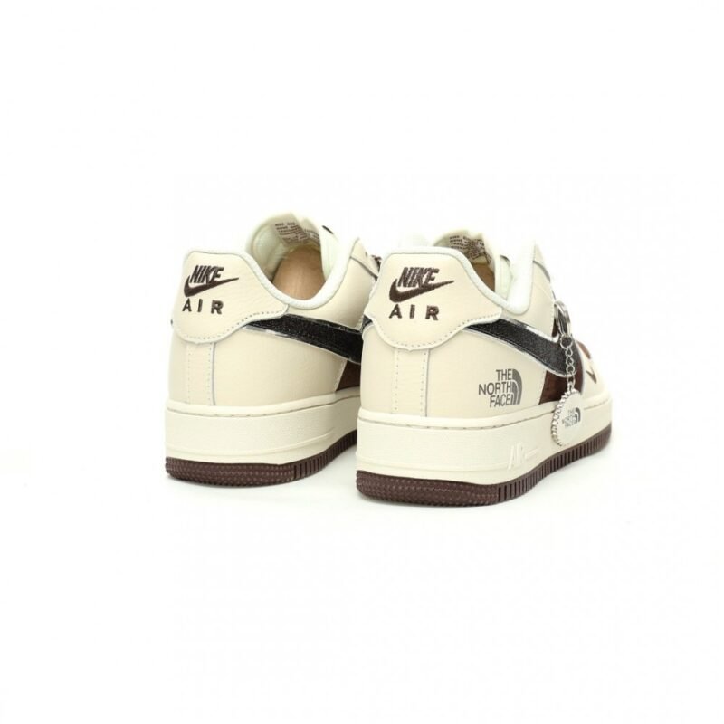 【AT11246】ナイキ エアフォース1 '07 Low x ザ ノースフェイス コラボスニーカー | The North Face x Nike