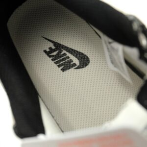 【AT11248】ルイ・ヴィトン×ナイキ エアフォース1 コラボレーション靴 | ラグジュアリーなスポーツ美学を表現 | Nike Air Force 1