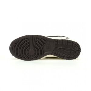 【AT11251】BAPE x Nike SB Dunk Low コラボ シューズ - ストリートファッションとスポーツ精神の融合 | Nike x Bape