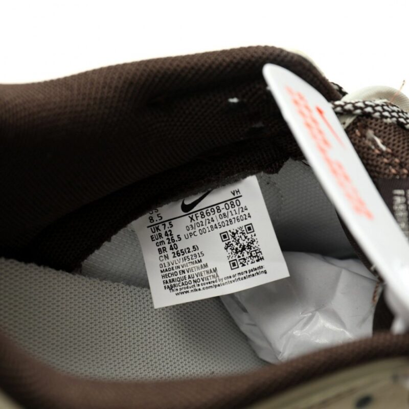 【AT11251】BAPE x Nike SB Dunk Low コラボ シューズ - ストリートファッションとスポーツ精神の融合 | Nike x Bape