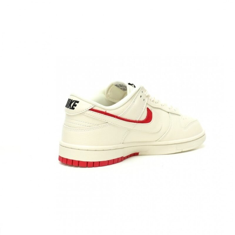 【AT11255】Nike x Stussy x Supreme スニーカー レッドアクセント付きオフホワイトカラーデザイン | Nike x Stussy