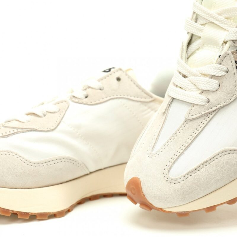 【AT11264】ニューバランス(New Balance)327シリーズのレトロランニングシューズ | New Balance