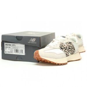 【AT11264】ニューバランス(New Balance)327シリーズのレトロランニングシューズ | New Balance