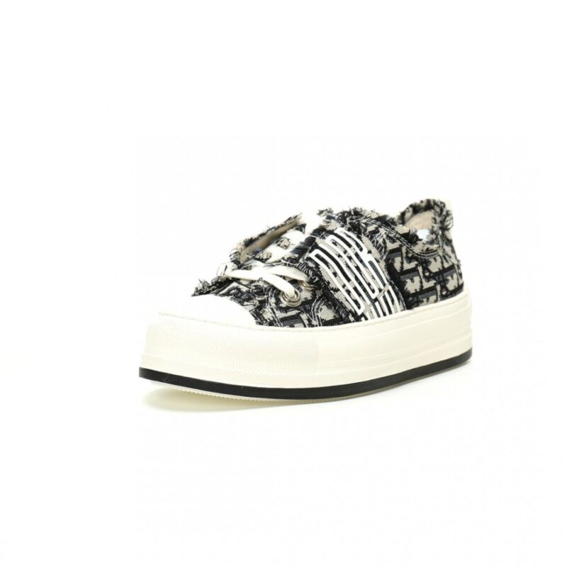 【AT11374】Dior（ディオール）Walk'n'Diorシリーズ ローカットスニーカー 黒白ストリートファッション フランスブランド | Christian Dior