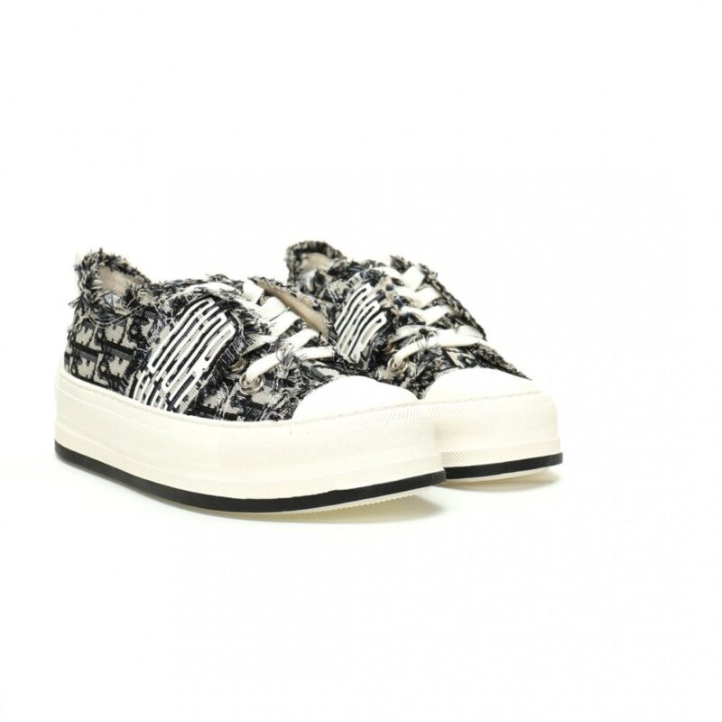【AT11374】Dior（ディオール）Walk'n'Diorシリーズ ローカットスニーカー 黒白ストリートファッション フランスブランド | Christian Dior