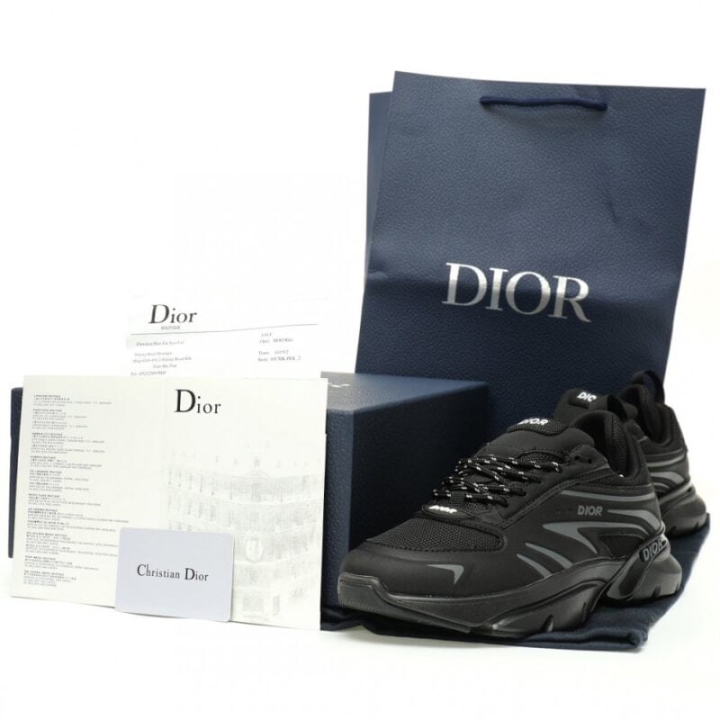 【AT11379】DiorディオールのB44 Bladeシリーズスニーカー - ブラックの高級スポーツファッション | Dior