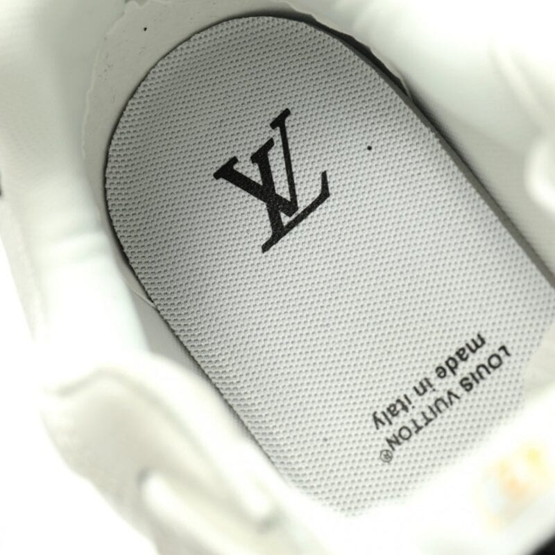 【AT11381】ルイ・ヴィトンLVクラシックハイエンドスニーカー、フランス製の高級白革ブラックディテール | Louis Vuitton Paris
