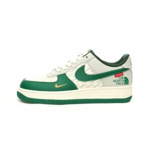 【AT11394】Supreme とThe North Faceとのコラボ Nike Air Force 1 07 Low 快適シューズ | TNF x Nike