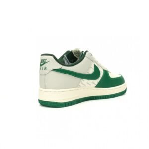 【AT11394】Supreme とThe North Faceとのコラボ Nike Air Force 1 07 Low 快適シューズ | TNF x Nike
