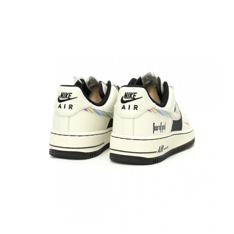 【AT11395】Fear Of God x Nike Air Force 1 Low ストリートラグジュアリーコラボシューズ | Nike x Air Force 1