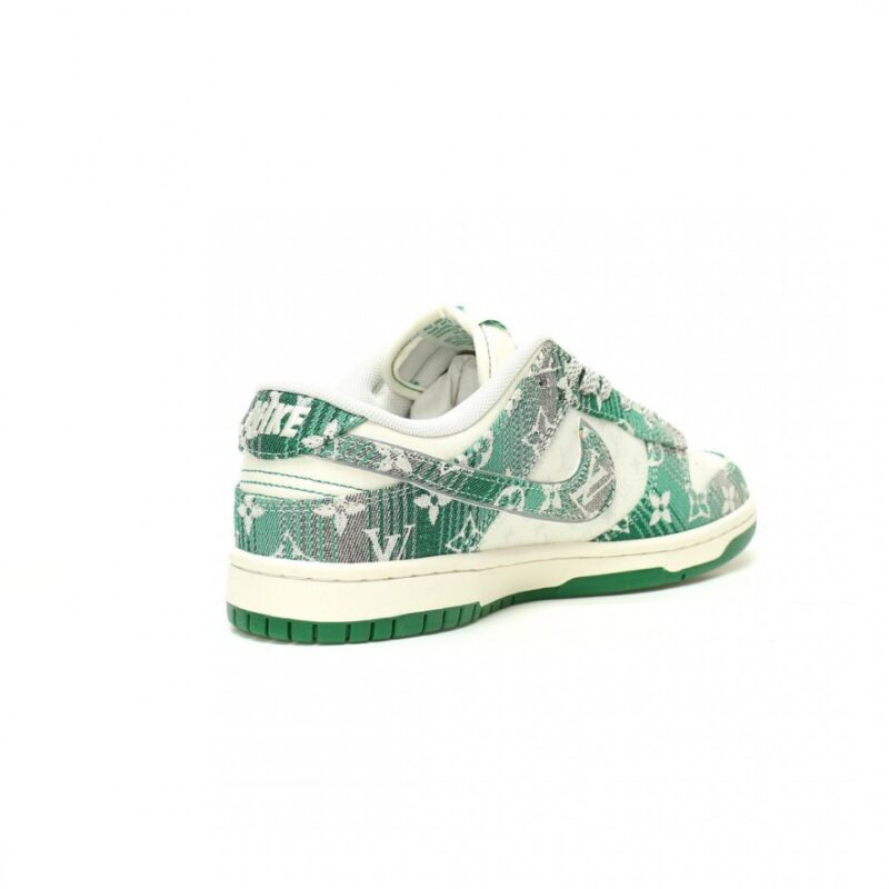 【AT11396】ルイ・ヴィトン x Nike SB Dunk Low コラボ限定スニーカー | Louis Vuitton x Nike