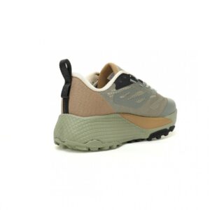 【AT11405】The North FaceのAltamesa 500シリーズアウトドアシューズ - 軽量通気性設計、山岳向けグリップ力、都市のストリートにも対応 | The North Face