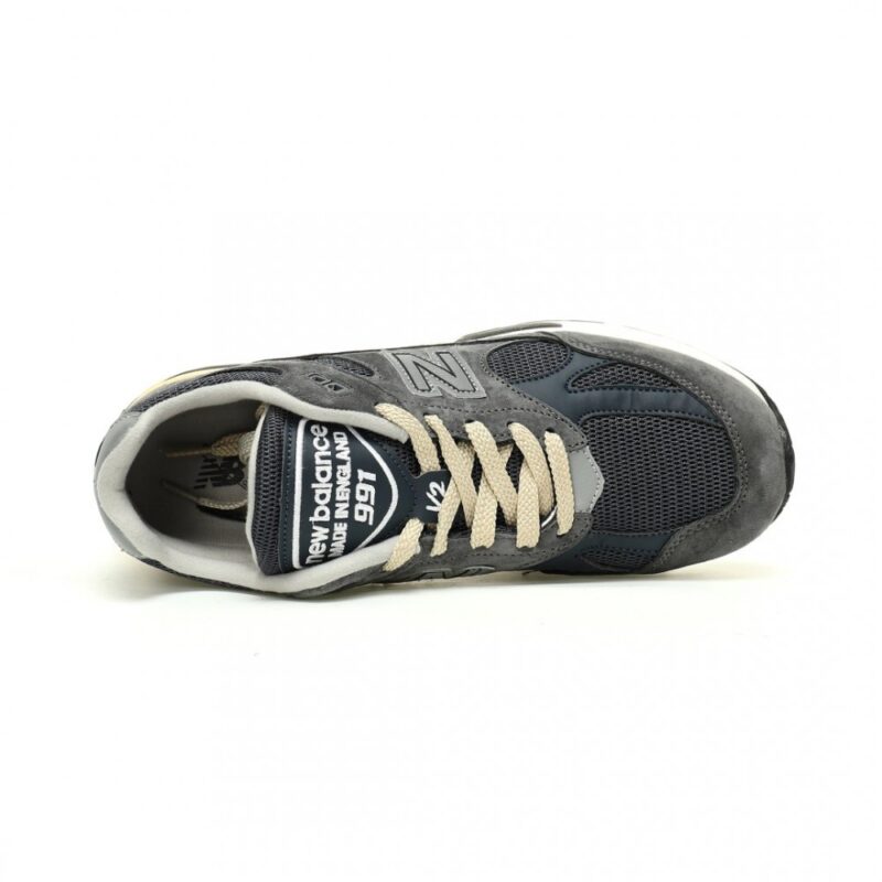 【AT11408】New Balanceの991v2 Made in UKシリーズ：英国の伝統とテクノロジーの融合 | New Balance