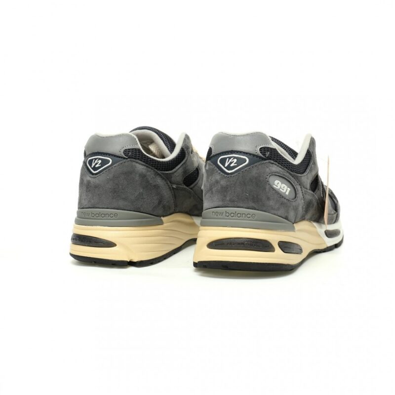【AT11408】New Balanceの991v2 Made in UKシリーズ：英国の伝統とテクノロジーの融合 | New Balance