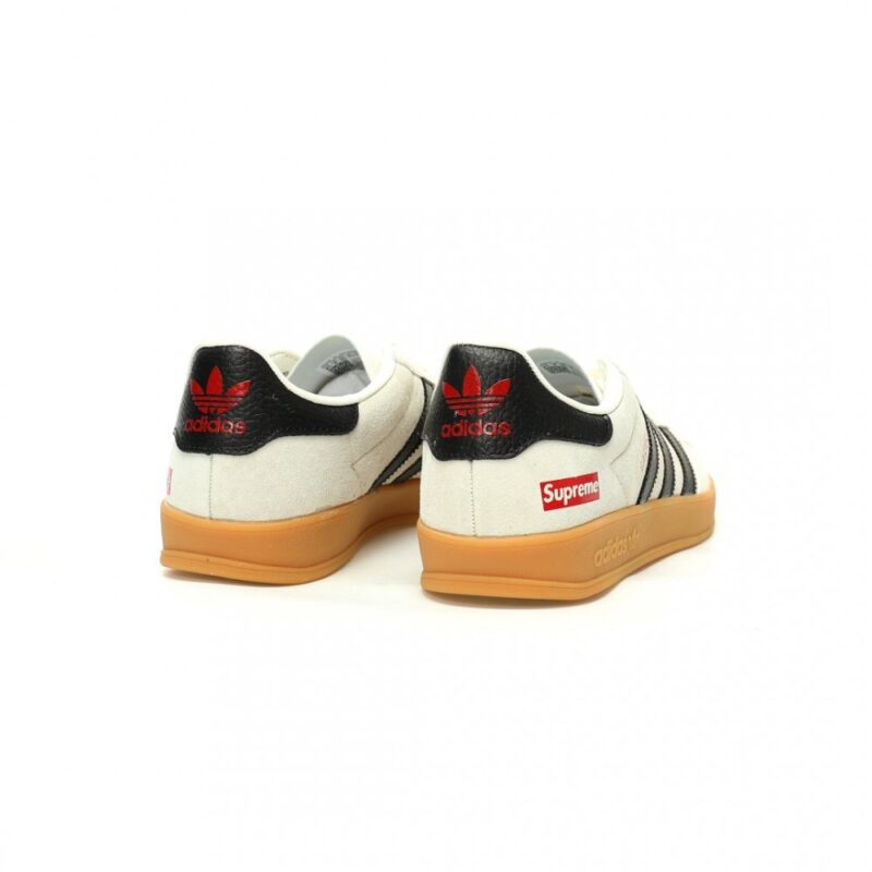 【AT11414】シュプリーム x アディダス Gazelle Indoor トレーニングシューズ | Supreme x Adidas