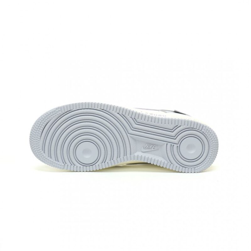 【AT11421】Nike Air Force 1 '07 Low x LABUBU 联名定制款 | Nike Air Force 1