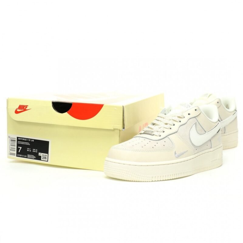【AT11422】ザ・ノース・フェイス×ナイキ　Air Force 1 コラボシューズ | The North Face x Nike