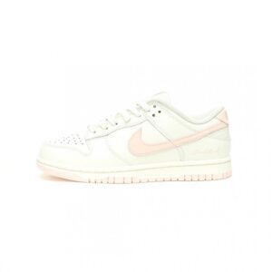 【AT11423】ナイキSBダンクロークリームピンク スケートボードシューズ | Nike Dunk