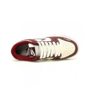 【AT11425】シュプリーム×ナイキコラボSBダンクロー限定スニーカー | Supreme x Nike