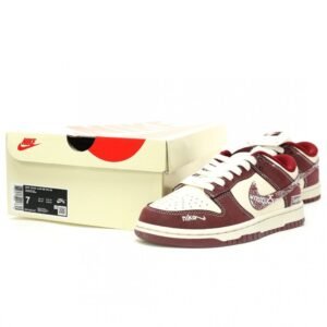 【AT11425】シュプリーム×ナイキコラボSBダンクロー限定スニーカー | Supreme x Nike