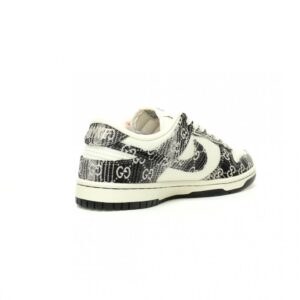 【AT11426】Gucci x Nike SB Dunk Low コラボ スニーカー 新作デニムキャンバス ブラックベージュ クラシックなストリートスタイル | Gucci x Nike
