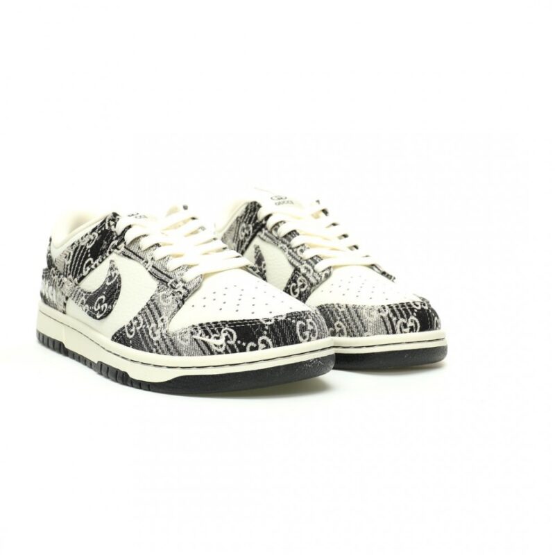 【AT11426】Gucci x Nike SB Dunk Low コラボ スニーカー 新作デニムキャンバス ブラックベージュ クラシックなストリートスタイル | Gucci x Nike