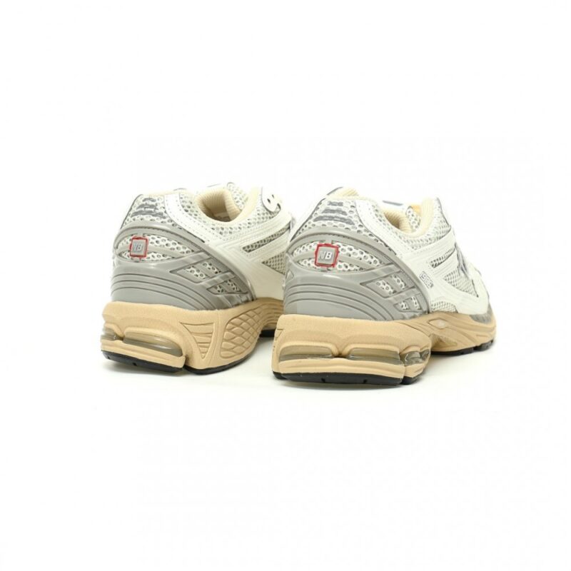 【AT11452】オーラリー × ニューバランス 1906R：ミレニアム美学の革新的な解釈 | New Balance