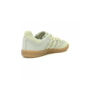 【AT11454】adidas Originals Samba OG スニーカー - 爽やかな抹茶グリーン、ドイツのサッカースタイルを表現 | Adidas