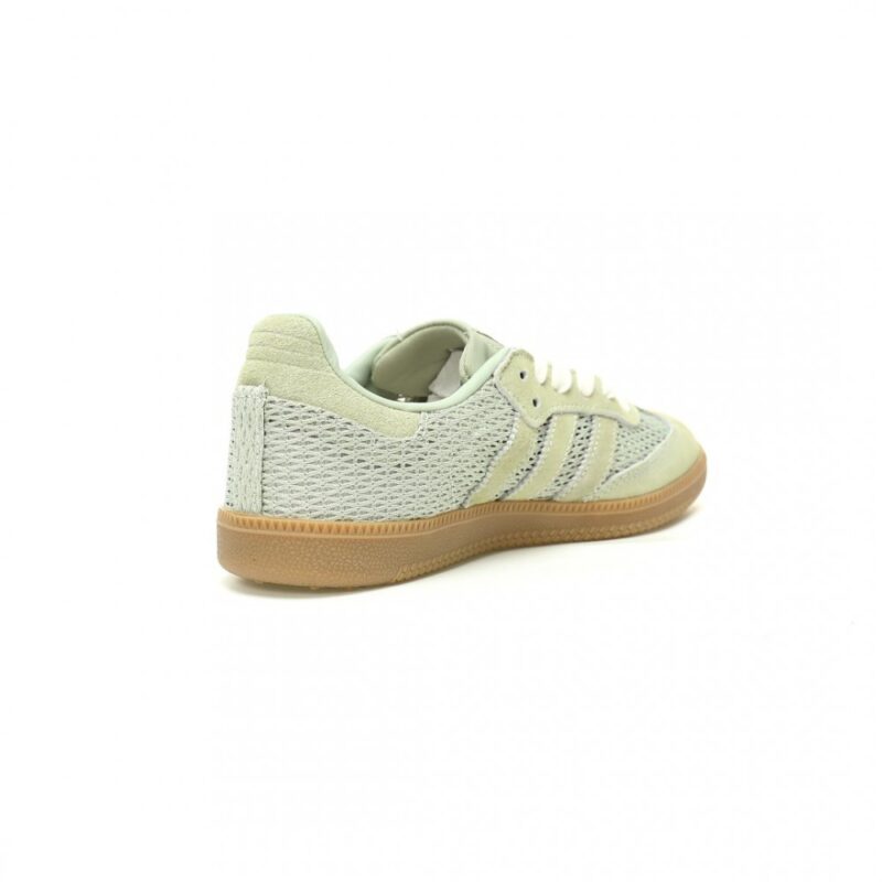 【AT11454】adidas Originals Samba OG スニーカー - 爽やかな抹茶グリーン、ドイツのサッカースタイルを表現 | Adidas