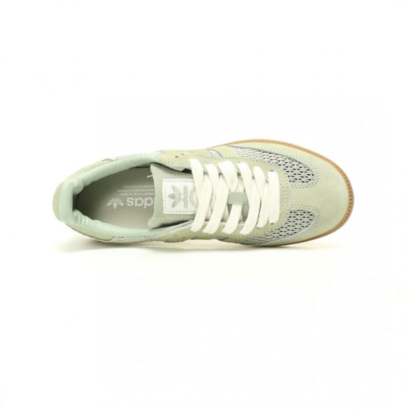 【AT11454】adidas Originals Samba OG スニーカー - 爽やかな抹茶グリーン、ドイツのサッカースタイルを表現 | Adidas