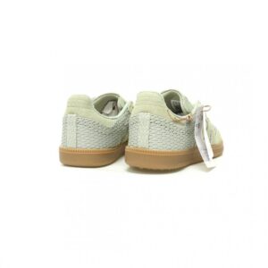 【AT11454】adidas Originals Samba OG スニーカー - 爽やかな抹茶グリーン、ドイツのサッカースタイルを表現 | Adidas