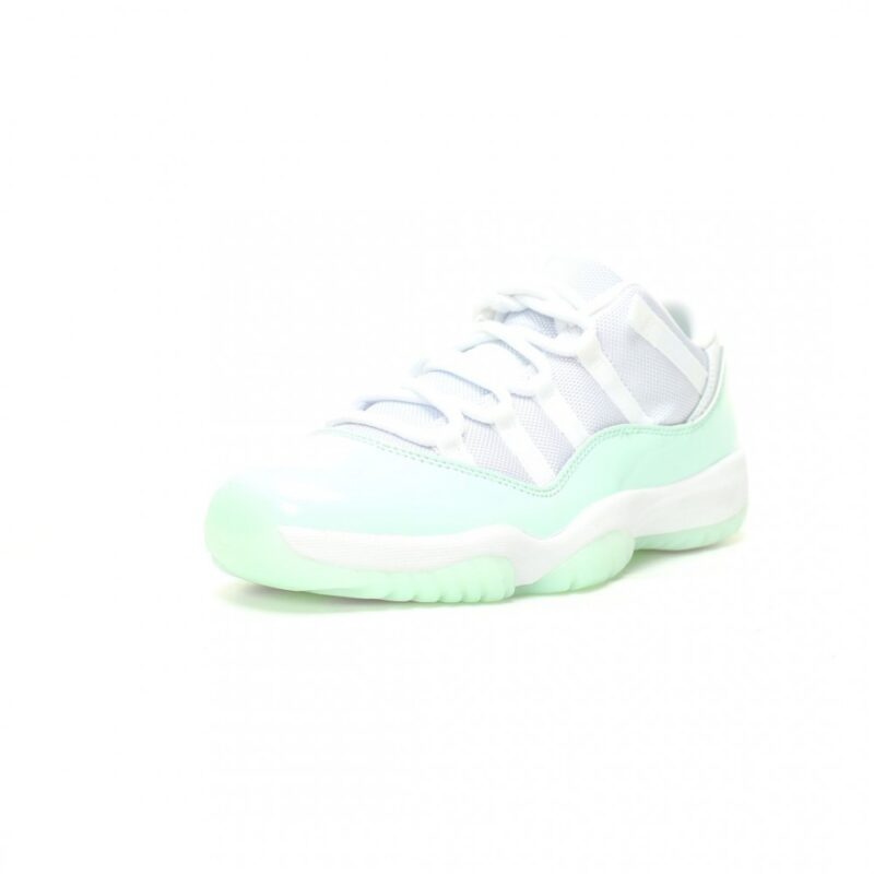 【AT11458】ナイキ Air Jordan 11 Low バスケットボールシューズ 新しいミントグリーンカラー | Nike Jordan