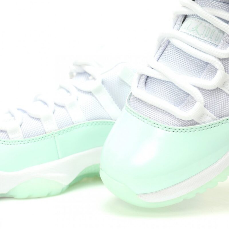 【AT11458】ナイキ Air Jordan 11 Low バスケットボールシューズ 新しいミントグリーンカラー | Nike Jordan