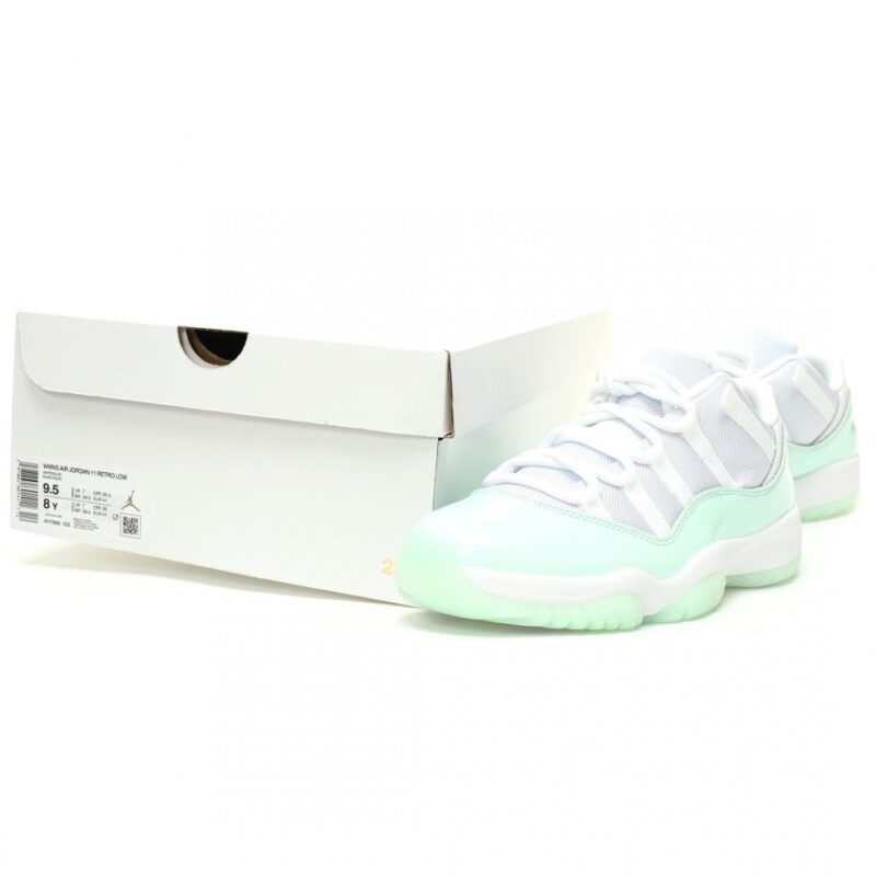 【AT11458】ナイキ Air Jordan 11 Low バスケットボールシューズ 新しいミントグリーンカラー | Nike Jordan
