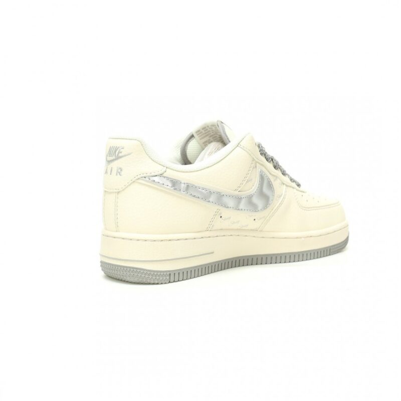 【AT11462】ナイキ × ステューシー Air Force 1 コラボ スニーカー | Nike x Air Force 1