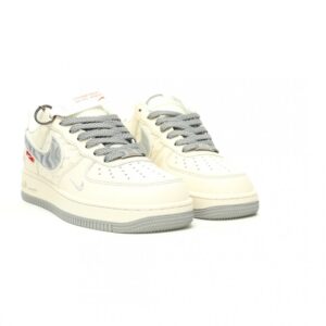 【AT11462】ナイキ × ステューシー Air Force 1 コラボ スニーカー | Nike x Air Force 1