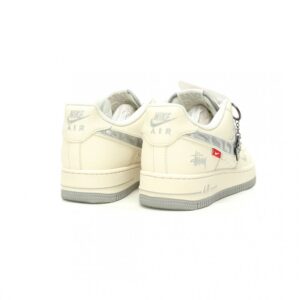 【AT11462】ナイキ × ステューシー Air Force 1 コラボ スニーカー | Nike x Air Force 1