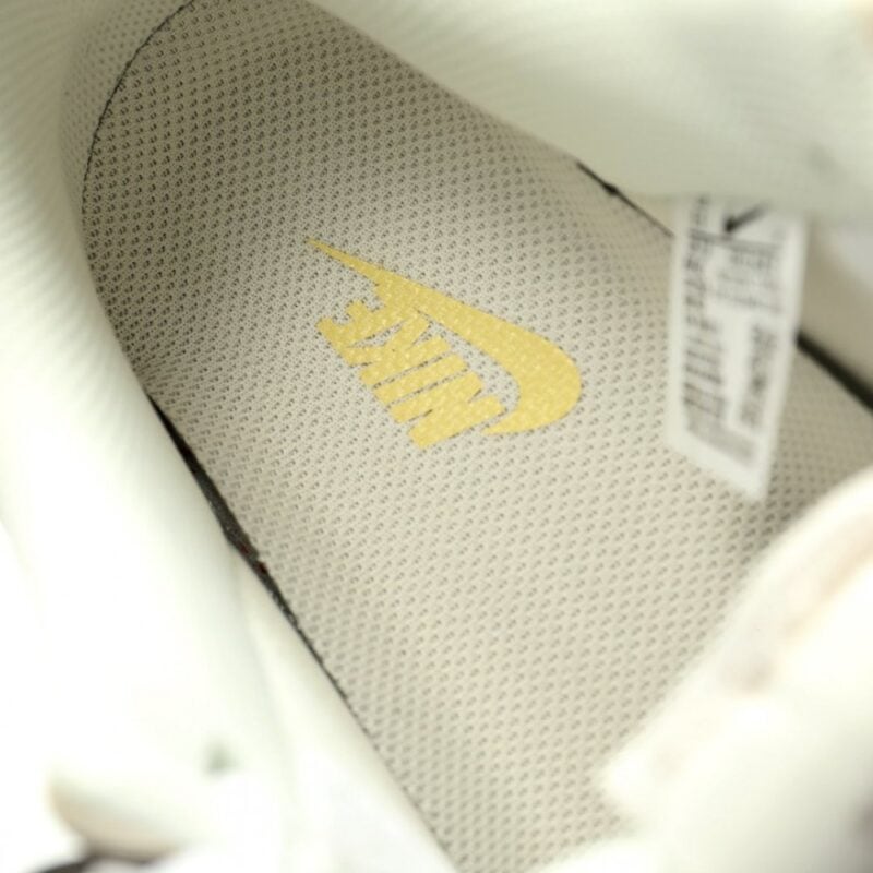 【AT11462】ナイキ × ステューシー Air Force 1 コラボ スニーカー | Nike x Air Force 1