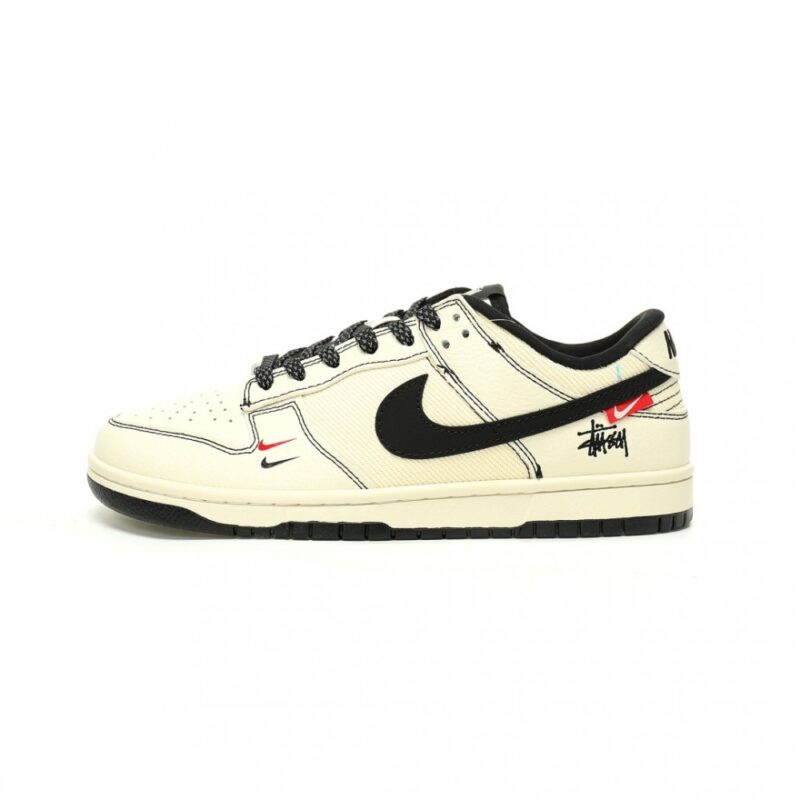 【AT11481】Stussy × ナイキSB ダンクLow ストリートファッション最高傑作 | Nike x Stussy