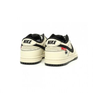 【AT11481】Stussy × ナイキSB ダンクLow ストリートファッション最高傑作 | Nike x Stussy