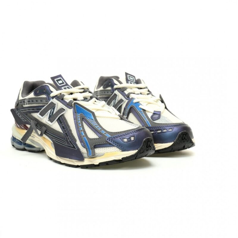 【AT11492】New Balance 1906 Protection Packシリーズランニングシューズ | New Balance