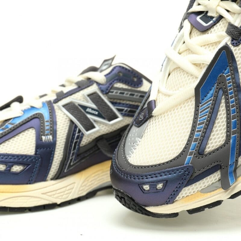 【AT11492】New Balance 1906 Protection Packシリーズランニングシューズ | New Balance