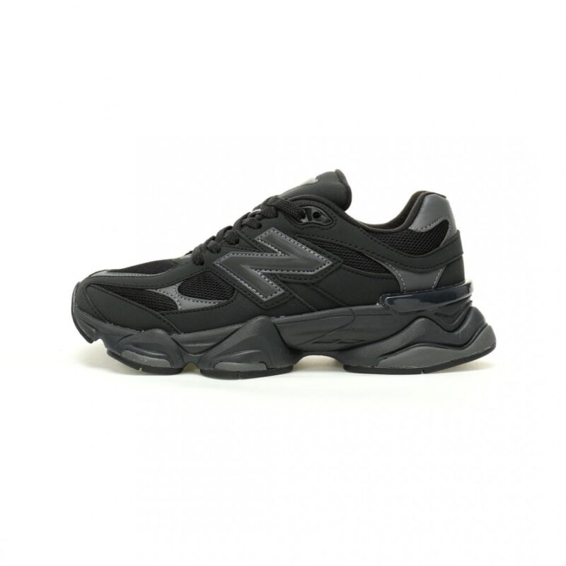 【AT11497】New Balance 9060 ブラック トリプルブラック レトロスポーツシューズ | New Balance
