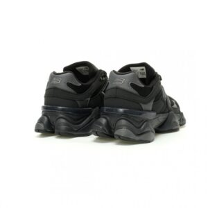 【AT11497】New Balance 9060 ブラック トリプルブラック レトロスポーツシューズ | New Balance