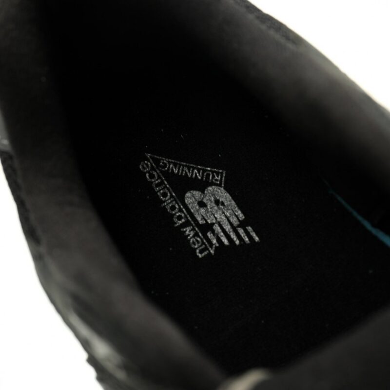 【AT11497】New Balance 9060 ブラック トリプルブラック レトロスポーツシューズ | New Balance